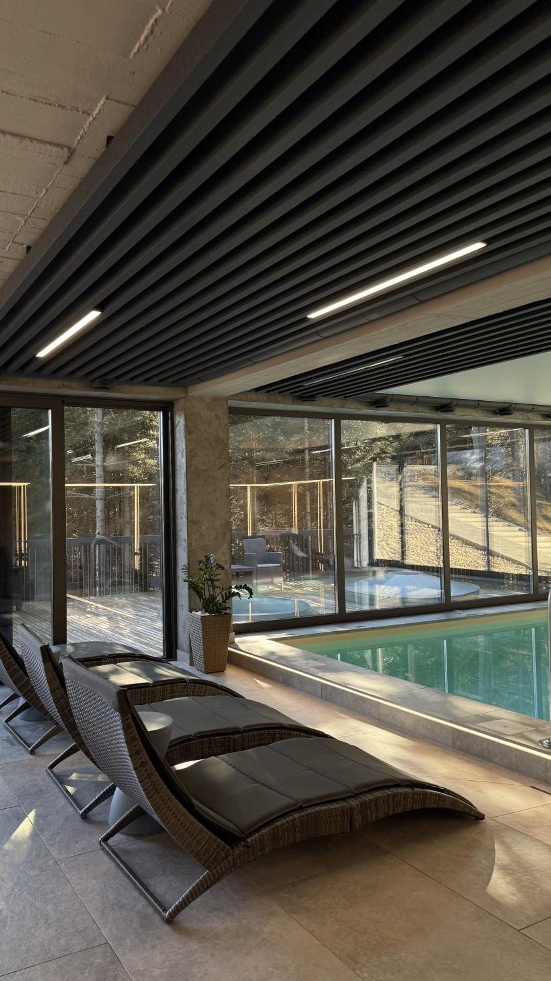 Forest House Migovo Exterior photo